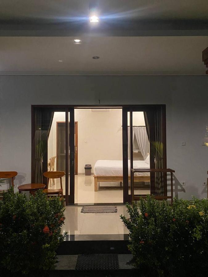 The Lucky Canggu Luaran gambar